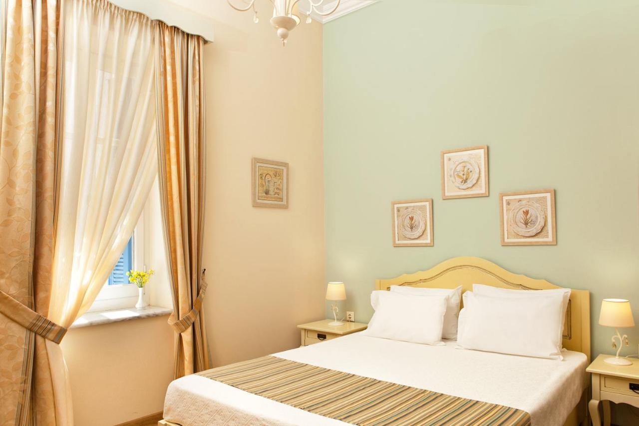 Egli Hotel Andros Town Ngoại thất bức ảnh