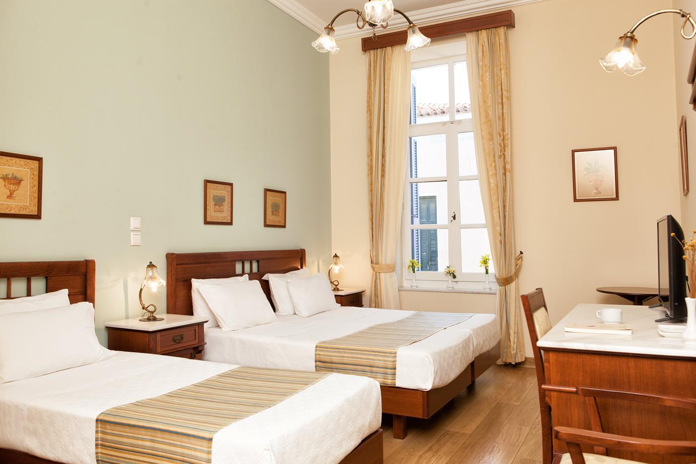 Egli Hotel Andros Town Ngoại thất bức ảnh