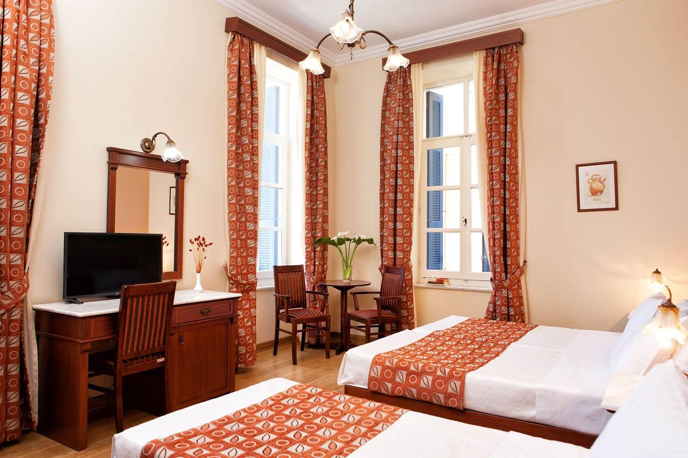Egli Hotel Andros Town Ngoại thất bức ảnh