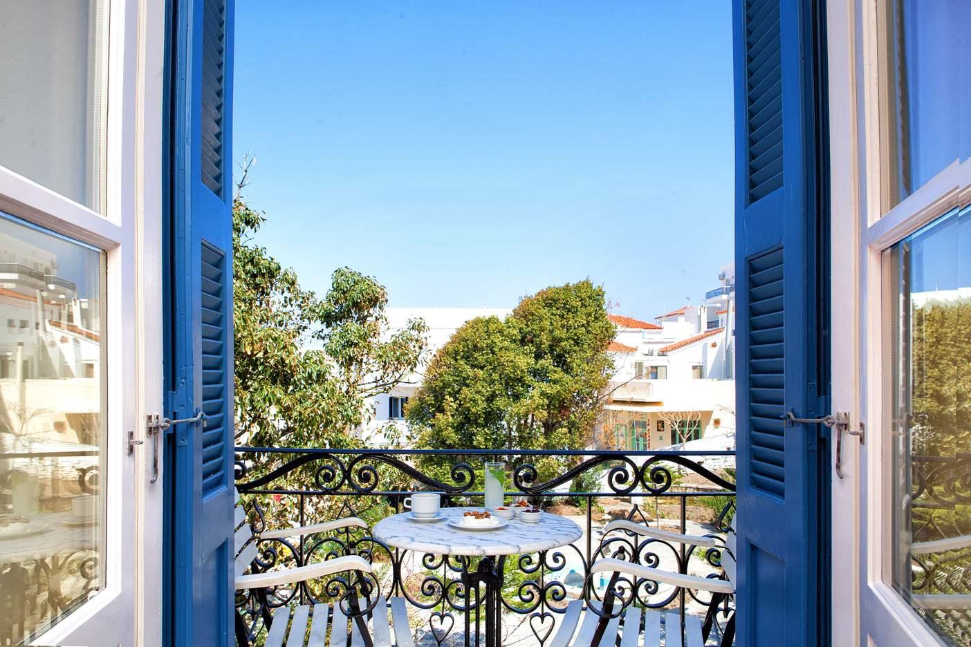 Egli Hotel Andros Town Ngoại thất bức ảnh